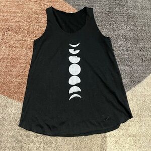 Moon phases tank
